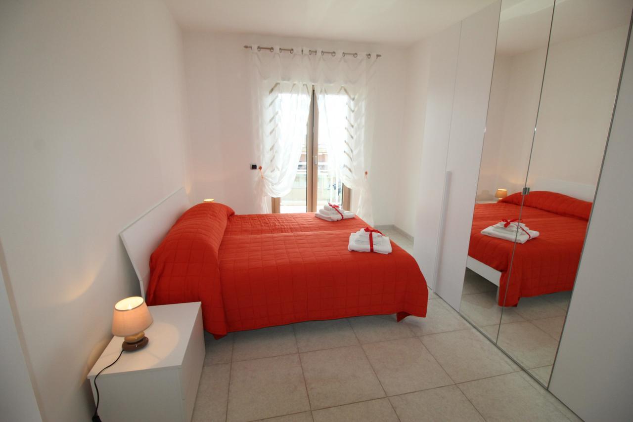 Aussie Dream House Villa Formia Luaran gambar