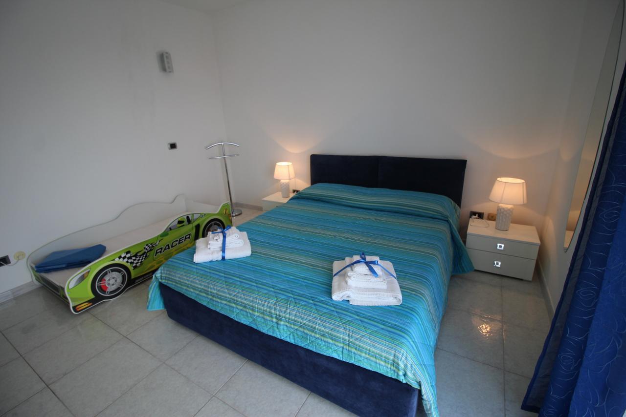 Aussie Dream House Villa Formia Luaran gambar