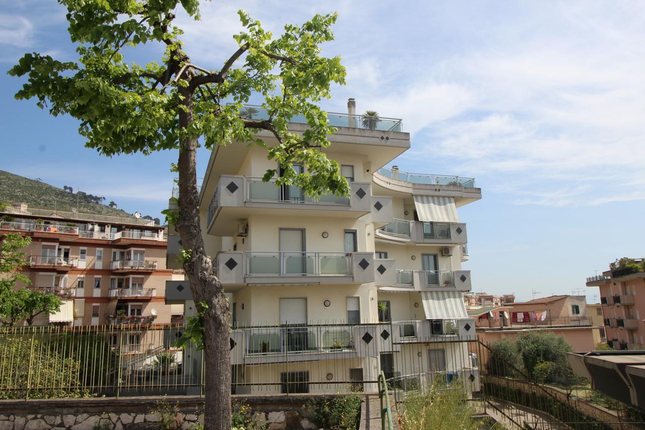 Aussie Dream House Villa Formia Luaran gambar